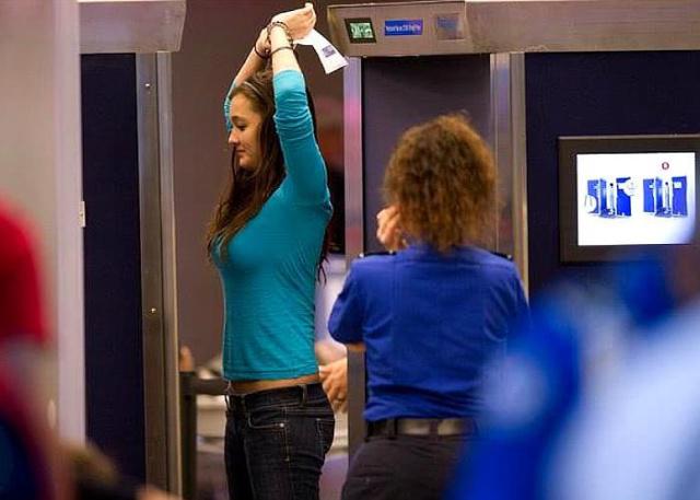 傳統安檢門 傳統安檢門